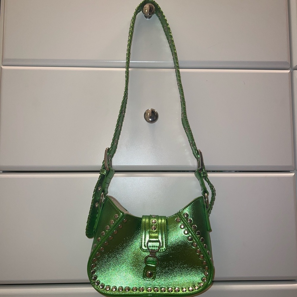 Urban Outfitters Devon shoulder bag